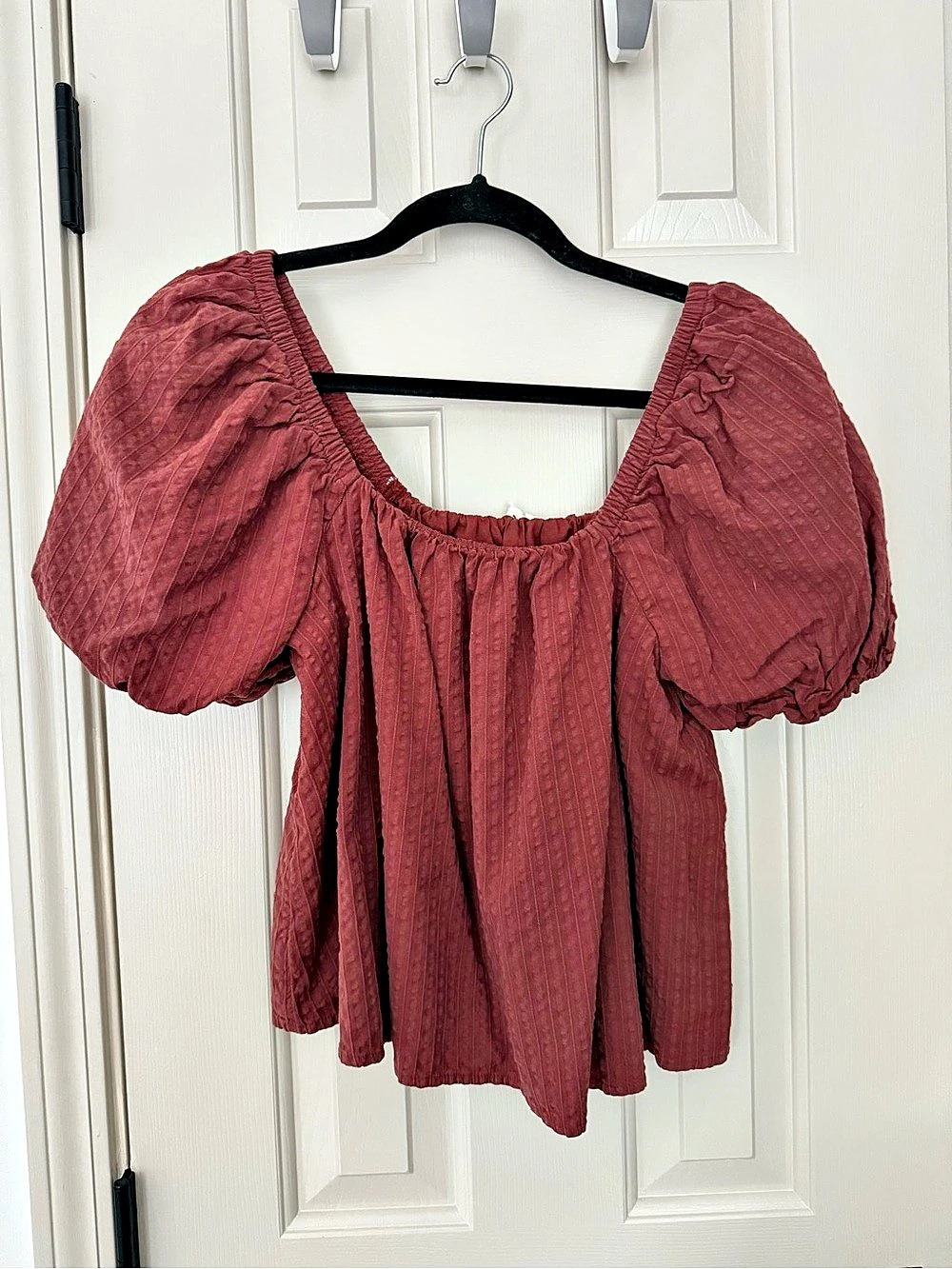 aerie Puff Sleeve Blouse in Red Size Medium